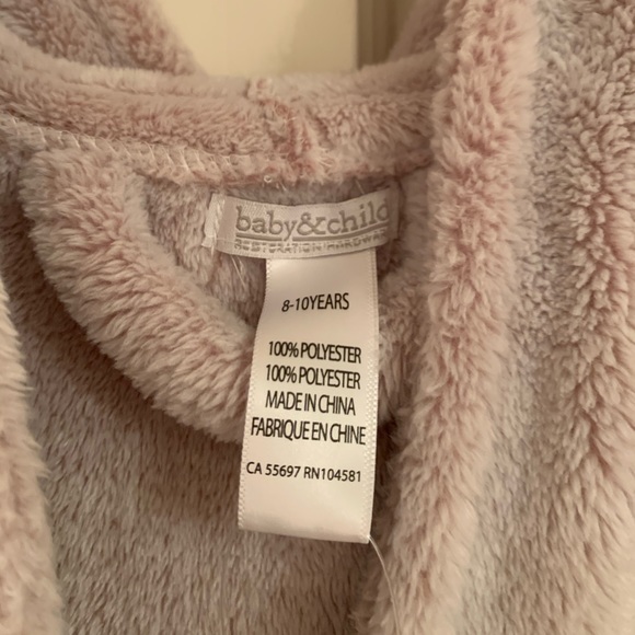 Restoration hardware kids robe. Great condition! - Picture 2 of 3